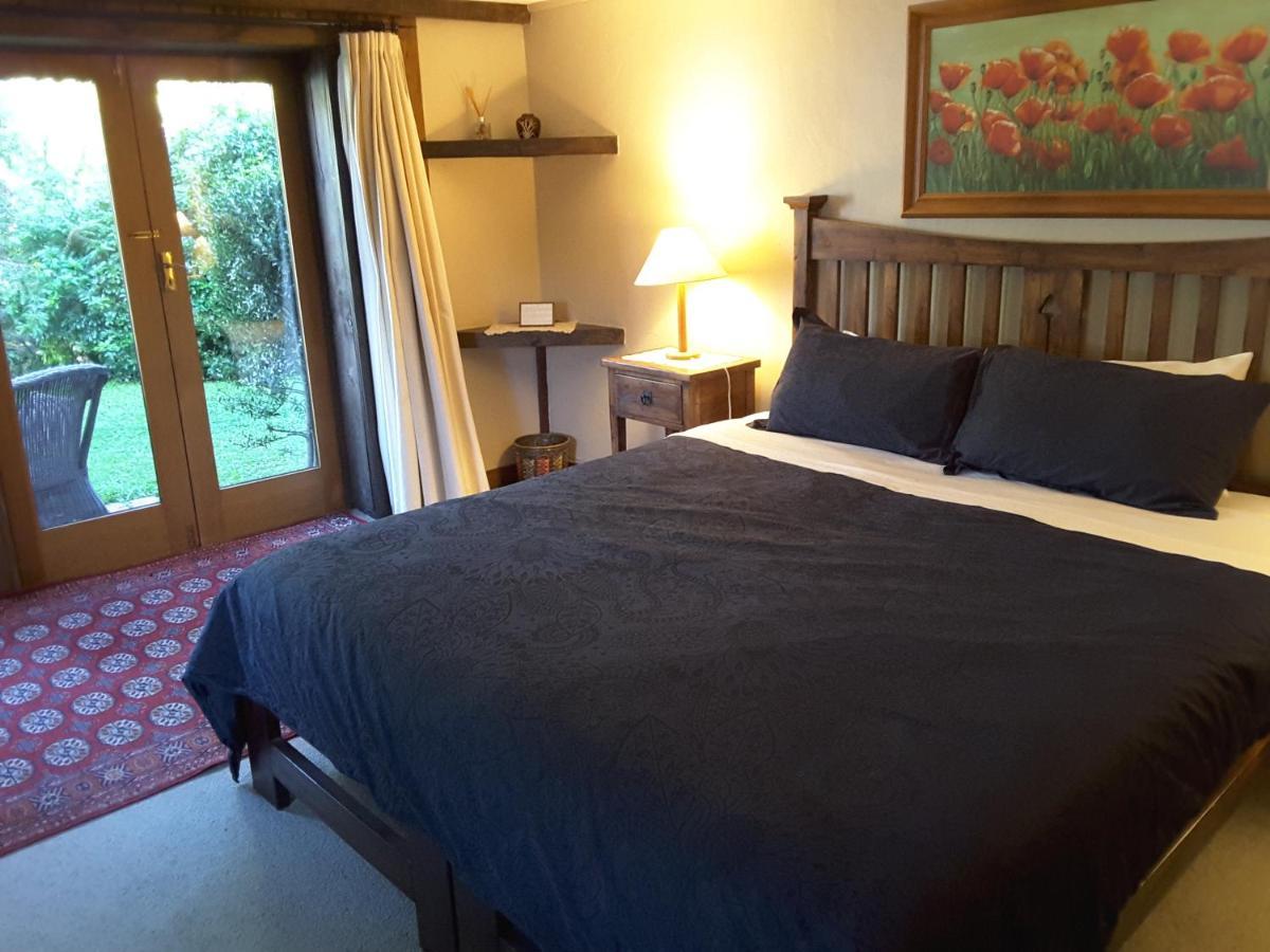 Wanaka Stonehouse Bed & Breakfast Екстериор снимка